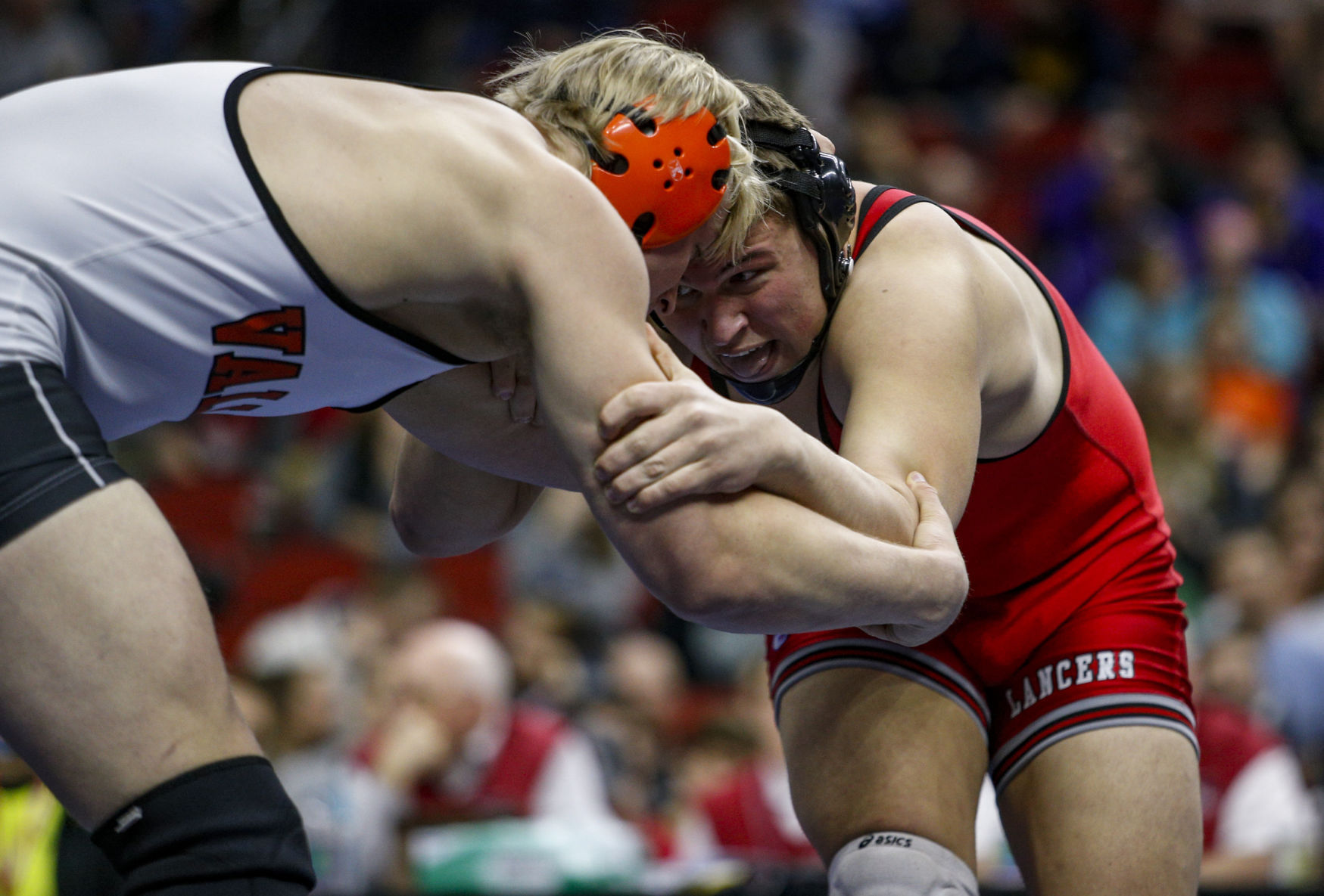 021817-WRESTLING-FINALS-043.jpg